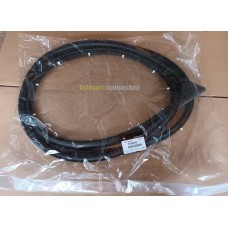 GENUINE MITSUBISHI FRT DR RUBBER LH 5725A315