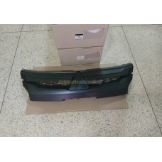 GENUINE MITSUBISHI GRILLE ASSY,RADIATOR 7450B288