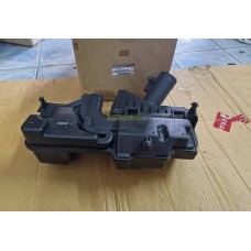 GENUINE NISSAN SPARE PART 165005R70A