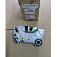 GENUINE TOYOTA FRONT DOOR LOCK 6932002160