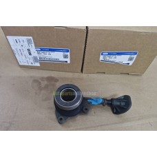GENUINE FORD CLUTCH SLAVE CYL MB3Z7A564D