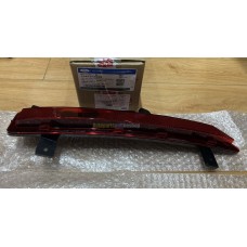 GENUINE FORD REAR BUMPER REFLECTOR RH NS115K272AC